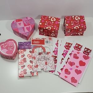 Valentine's Day Little Boxes and Bags
